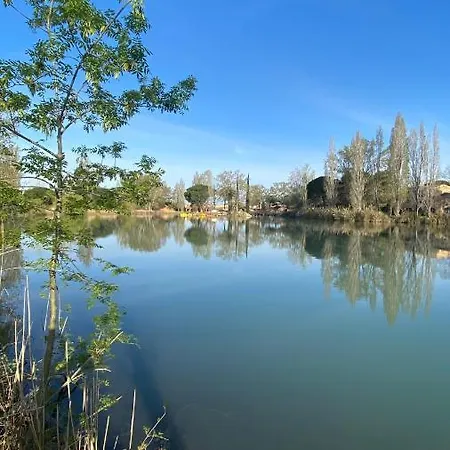 Joli 27m2 Oasis Provencale En Village En Camargue Apartment